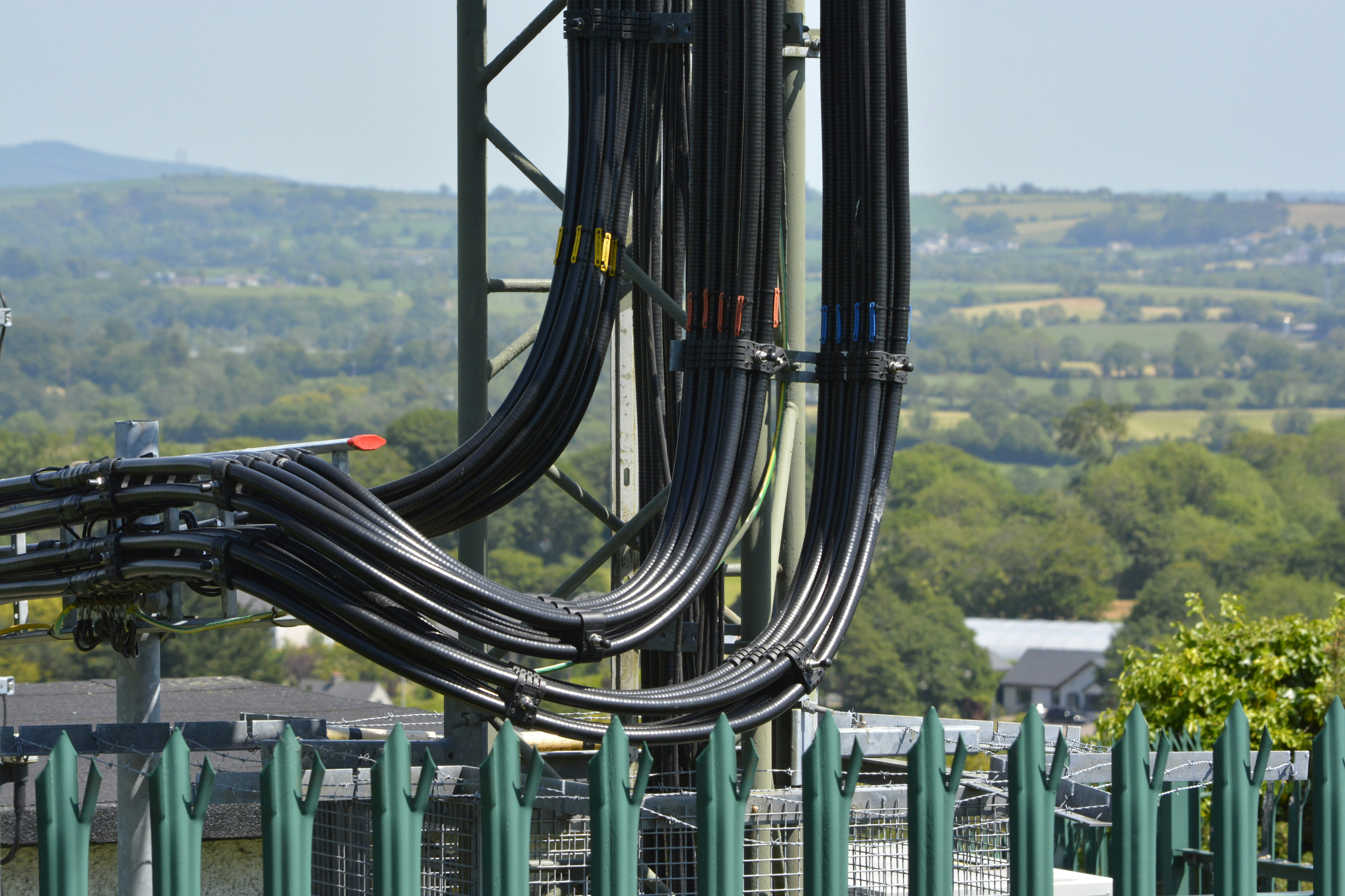 les-dehamer-GCyNrD_HMls-unsplash